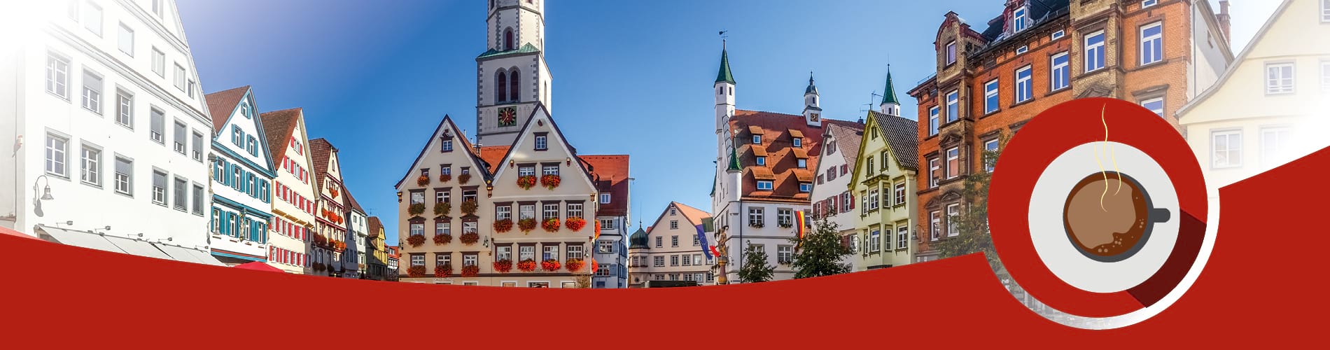 Das Bild zeigt die historische Altstadt von Biberach. Eine gezeichnete Kaffeetasse assoziiert das Thema "Newsletter am Morgen" der Schwäbischen Zeitung.
